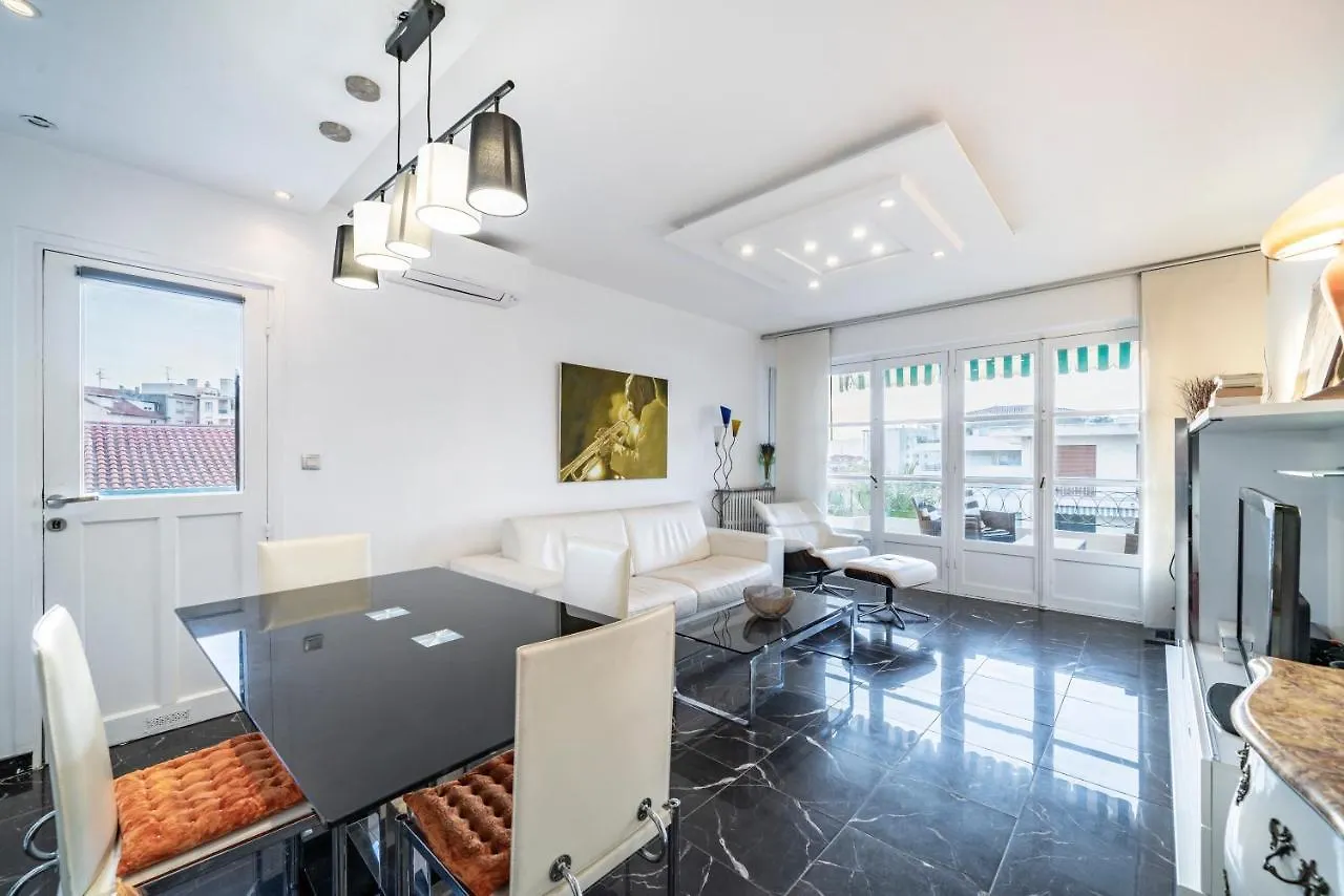 Apartment Nice One Bedroom Heart Of Cannes