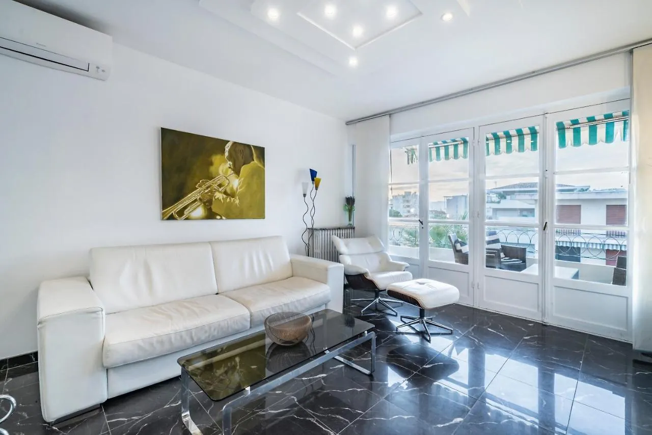 Nice One Bedroom Heart Of Cannes