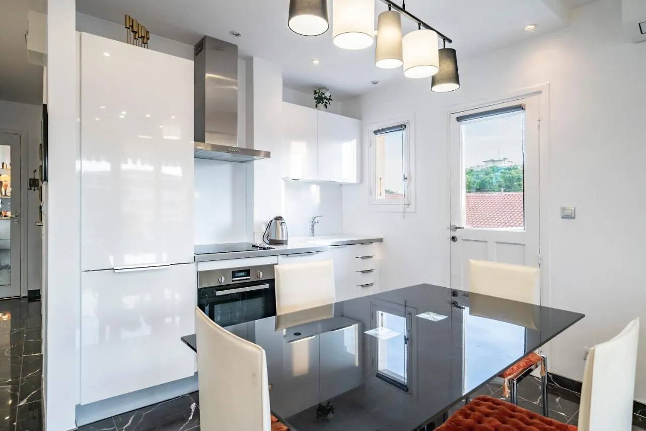 Apartment Nice One Bedroom Heart Of Cannes